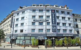 Hotel The Originals City Le Berry - Proche Centre-Ville - Gare